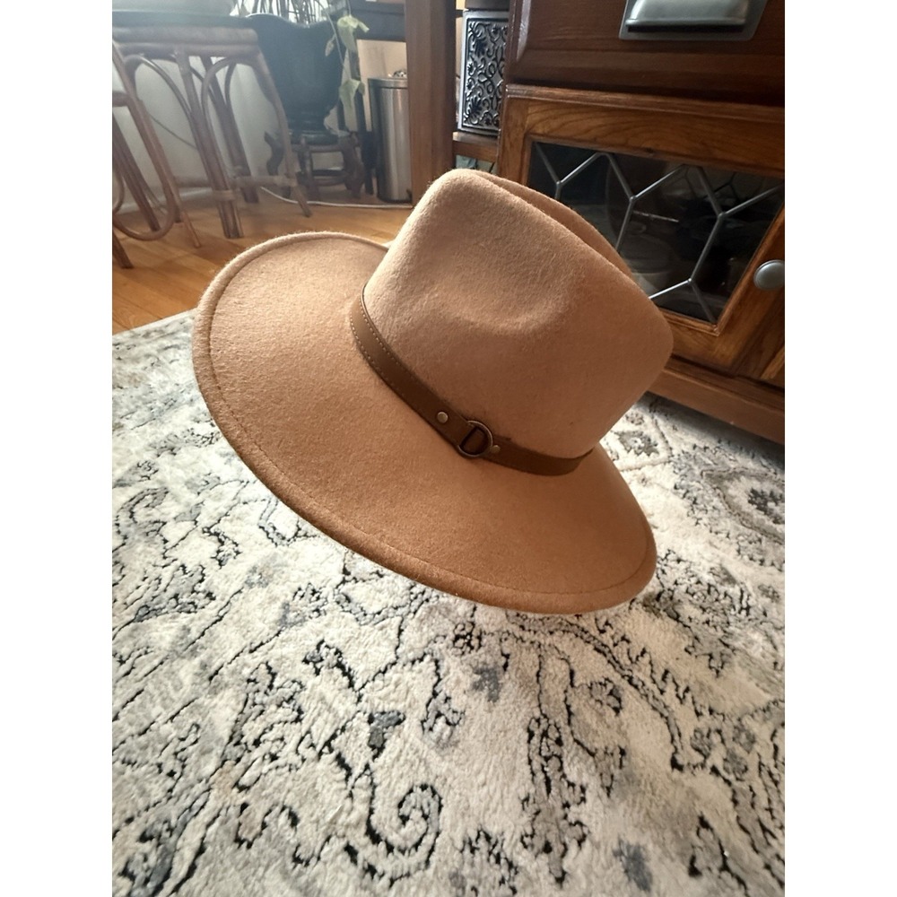 Artisanany 100 % wool Wide Brim Hat - Faux Leather Strap Buckle